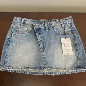 ZARA Medium Wash Blue Denim Jean Skirt sz S